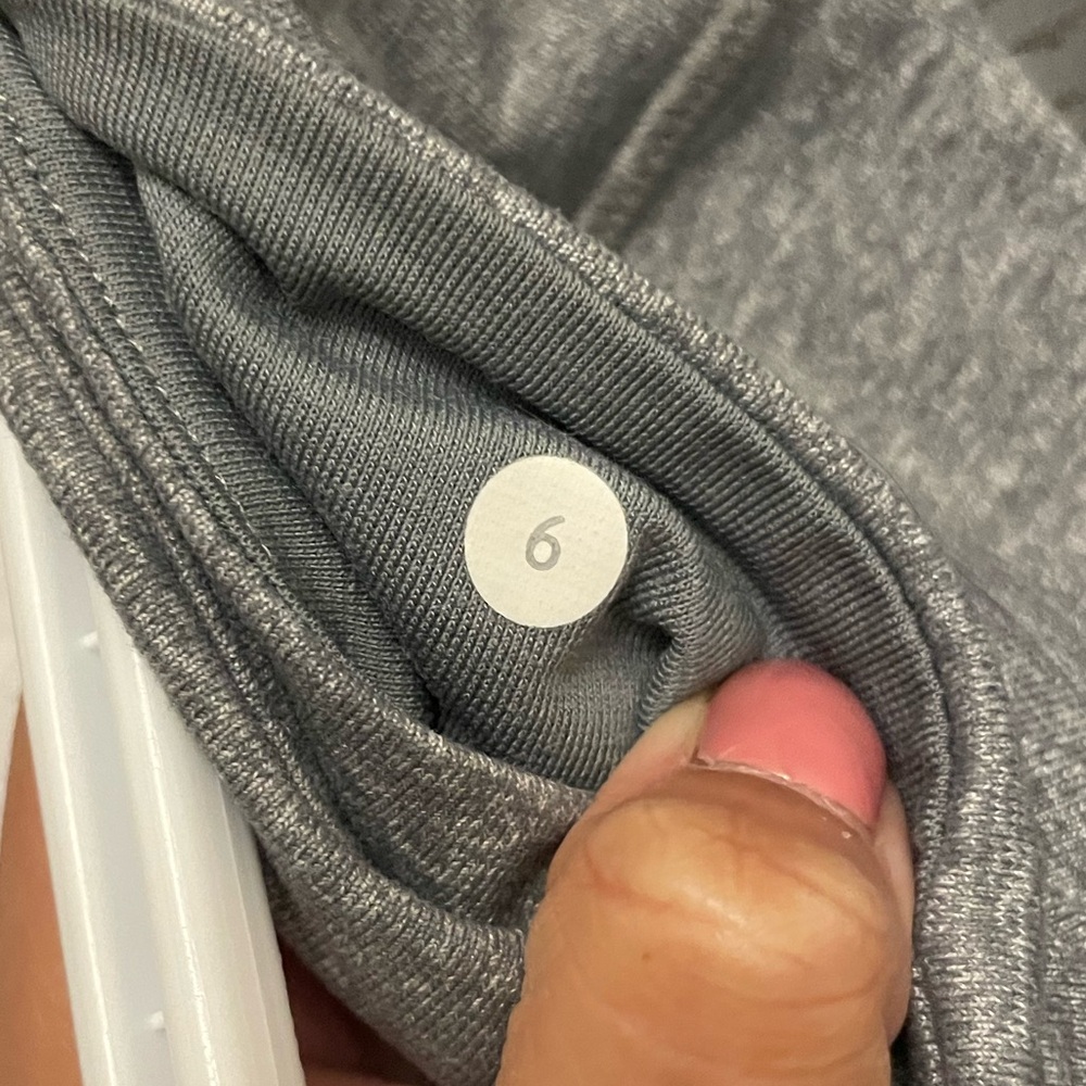 Lululemon cropped leggings